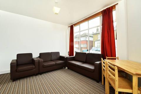 40 Station Road, Hounslow, TW3 2AH