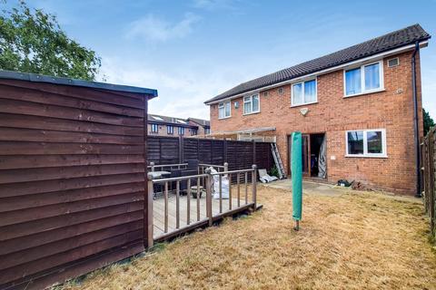 13 Yale Close, Hounslow, TW4 5EH