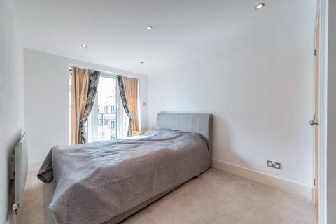 Flat 15, Stevens House Jerome Place, Kingston Upon Thames, KT1 1HX