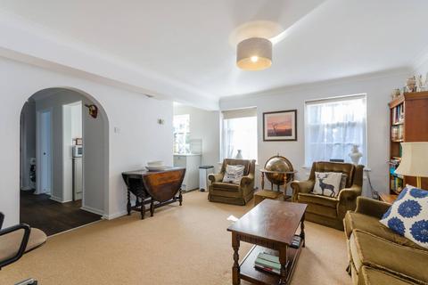 1 bedroom flat to rent - Hampton Court Road, Hampton Court, East Molesey, KT8