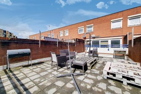 18 Coxson Way, London, SE1 2XB