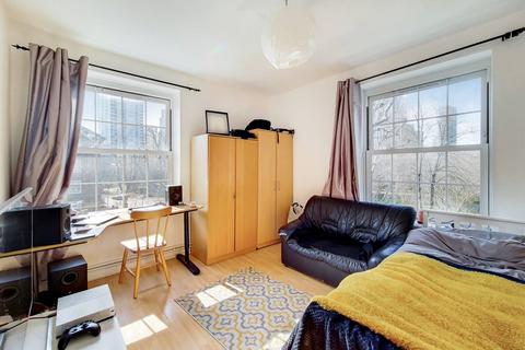 4 bedroom flat for sale - Falmouth Road, Elephant and Castle, London, SE1