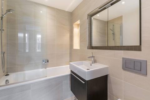5 Octavia Mews, London, W9 3LQ
