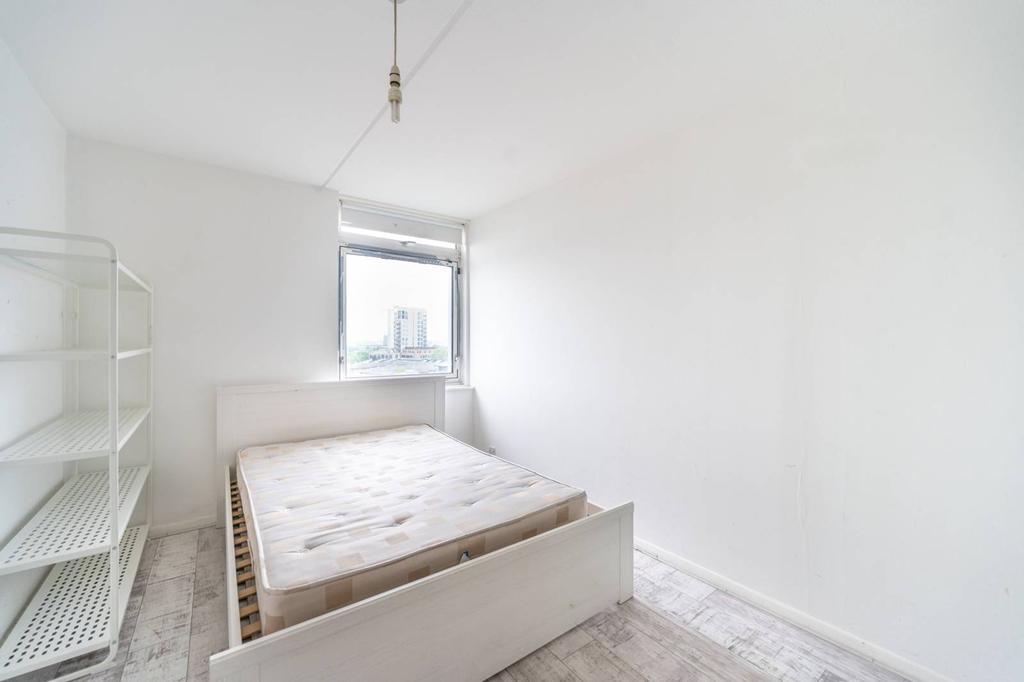Alfred Road, Westbourne Park, London, W2 1 bed flat £290,000