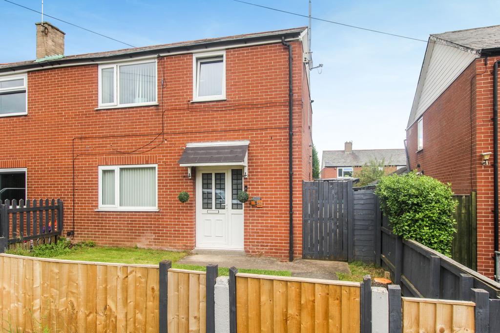 St. Catherines Crescent, Leeds, LS13 3 bed semidetached house £175,000