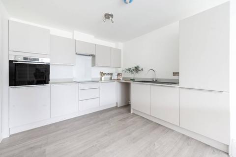 3 bedroom flat for sale - Purley Knoll, Purley, CR8