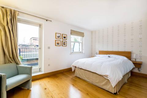 3 bedroom mews for sale - Botts Mews, Westbourne Grove, London, W2