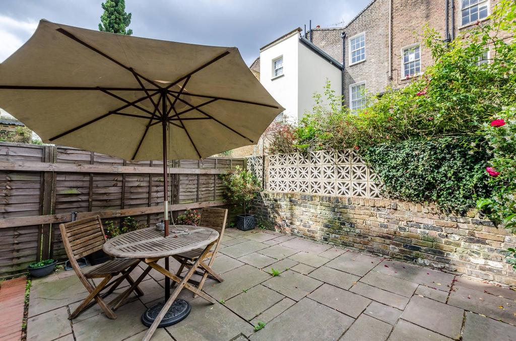 Chepstow Road, Notting Hill, London, W2 3 bed £3,445 pcm