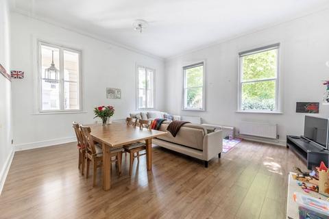 2 bedroom flat for sale, Drummond Gate, Pimlico, London, SW1V
