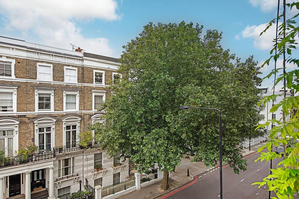 Finborough Road, Earls Court, London, SW10 1 bed flat £2,275 pcm (£
