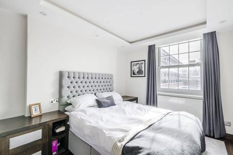 3 bedroom flat for sale - Emlyn Gardens, Wendell Park, London, W12