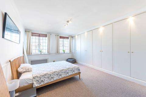 3 bedroom flat for sale, Sloane Street, Knightsbridge, London, SW1X