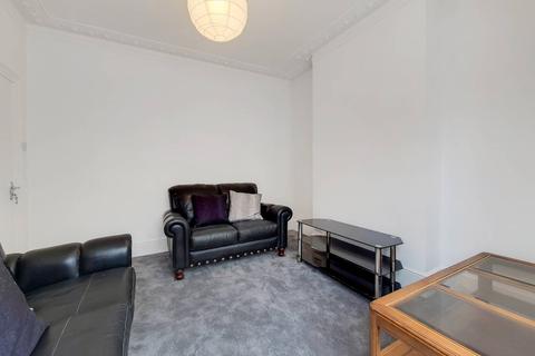 3 bedroom terraced house to rent - Mineral Street, Plumstead, London, SE18