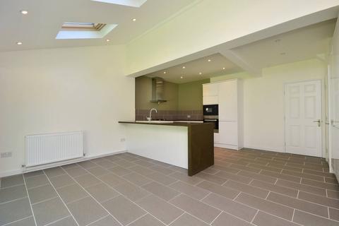 30 Firstway, London, SW20 0JD
