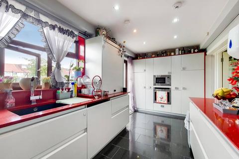 151 Randall Avenue, London, NW2 7TA