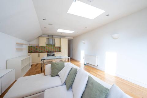 1a Gilbert Road, London, SW19 1BP