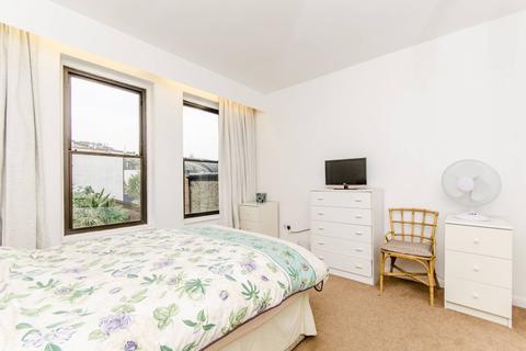 4 bedroom house to rent - Burrard Road, West Hampstead, London, NW6