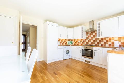 3 bedroom semi-detached house to rent - Tabor Grove, Wimbledon, London, SW19