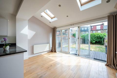3 bedroom end of terrace house to rent - Aston Road, Raynes Park, London, SW20