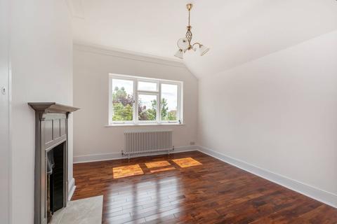 32 Hilldown Road, London, SW16 3DZ