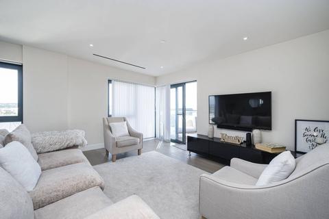 3 bedroom flat for sale, Beaufort Square, Colindale, London, NW9
