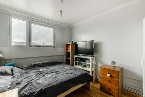 3 bedroom maisonette for sale - Phipps Bridge Road, Mitcham, CR4