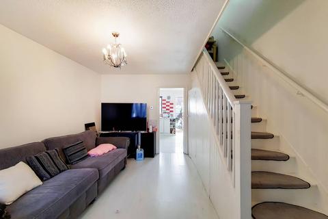 231 Bennetts Close, Mitcham, CR4 1NT