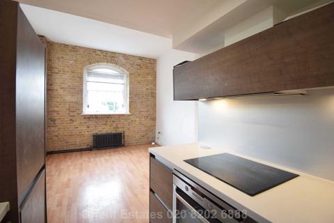 1 bedroom flat for sale, Marlborough Road, London
