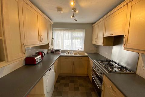 1 bedroom in a house share to rent, Trevelyan, Bracknell, Berkshire, RG12