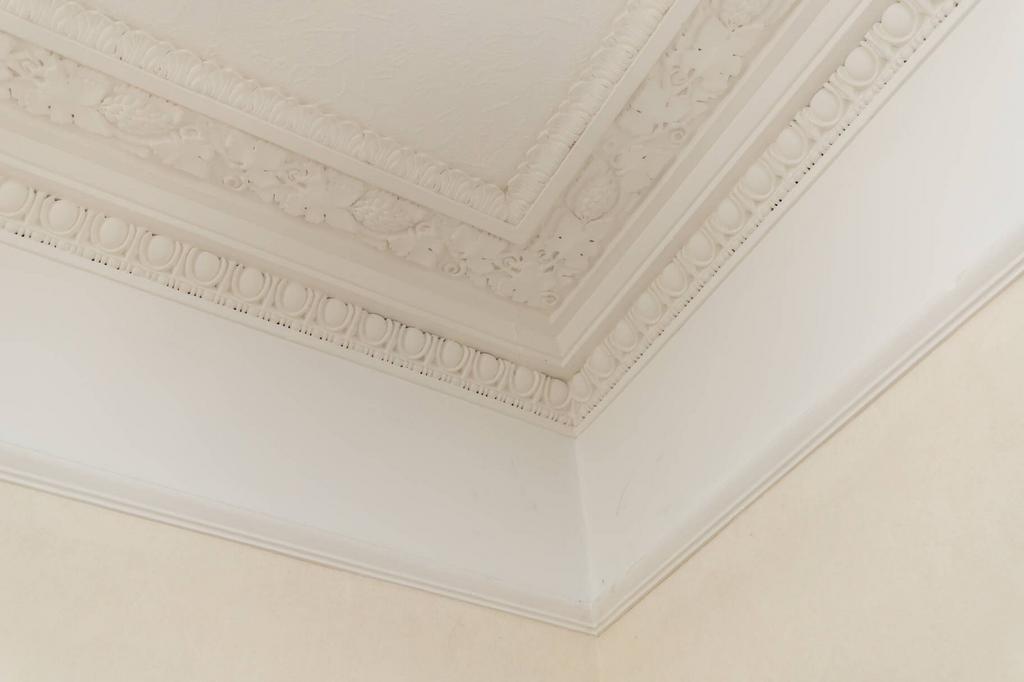 Cornice Decoration