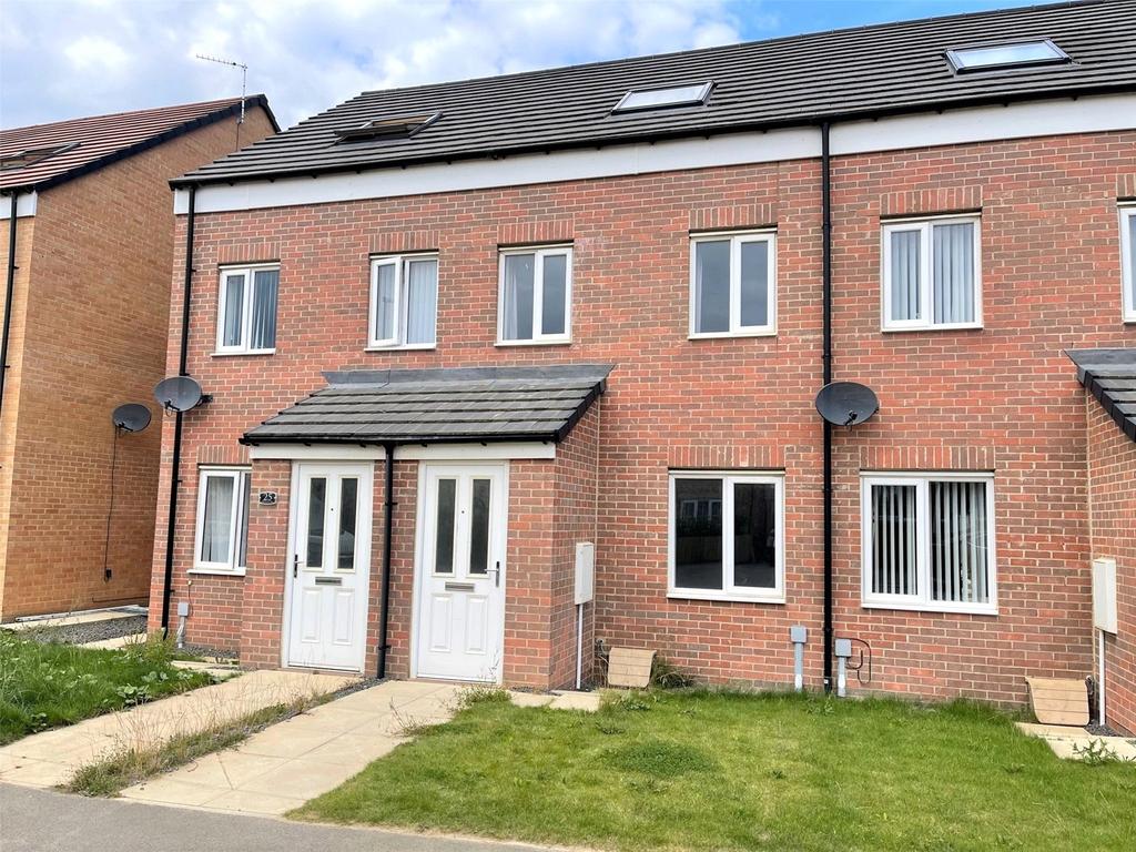 Pine Valley Way, Ashington... 3 bed terraced house £695 pcm (£160 pw)