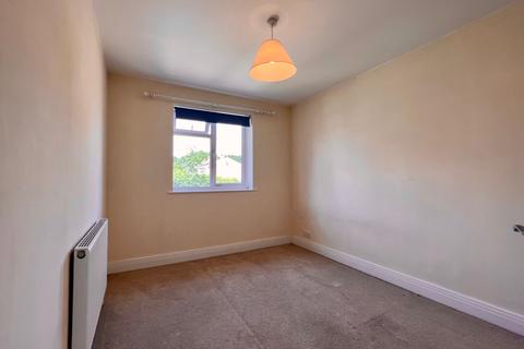 56 Brookside Walk, Tadley, RG26 3RW