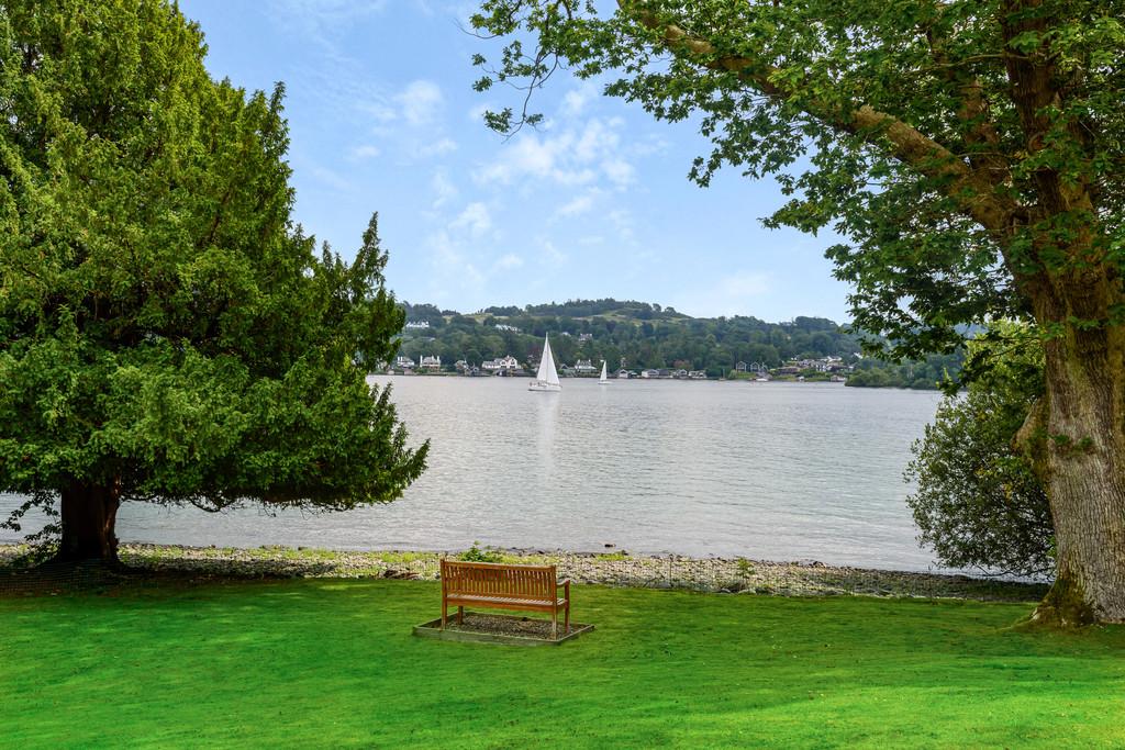 Communal Gardens and lake frontage