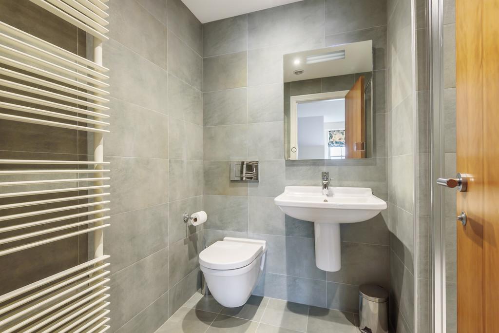 En Suite Shower Room