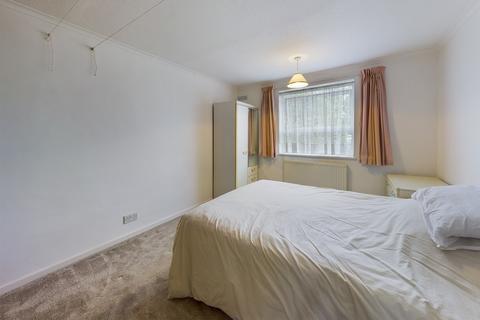 141 Fairfields, Thetford, IP24 1JW