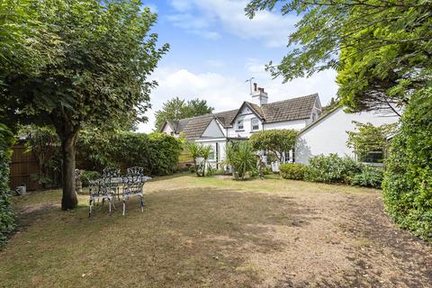 1 Hall Road, Wouldham, Rochester, ME1 3XH