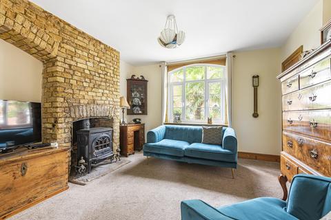 1 Hall Road, Wouldham, Rochester, ME1 3XH