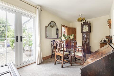 1 Hall Road, Wouldham, Rochester, ME1 3XH