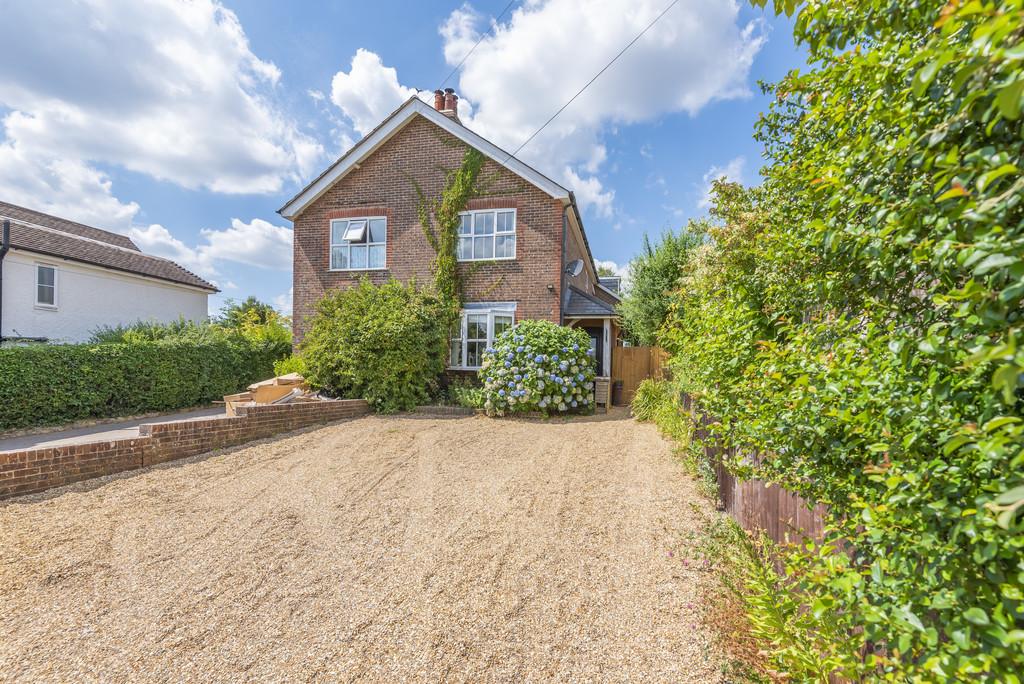 Beeches Road, Crowborough 3 bed semidetached house for sale £495,000