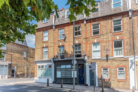 3b Boutflower Road, London, SW11 1RE
