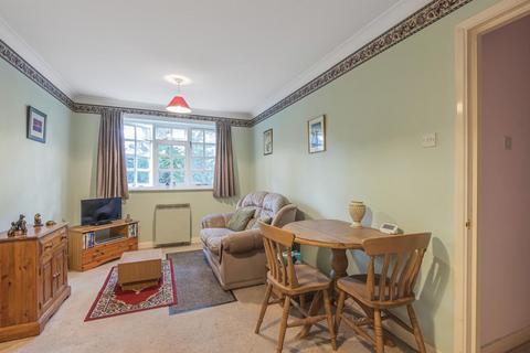 39 Hanson Close, Beckenham, BR3 1WJ