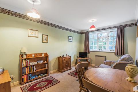 39 Hanson Close, Beckenham, BR3 1WJ
