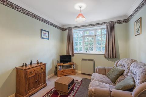 39 Hanson Close, Beckenham, BR3 1WJ