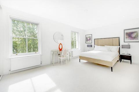 3 bedroom flat for sale - Porchester Square, Bayswater