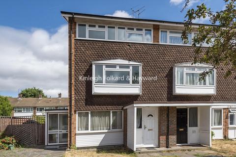 121 Eltham Road, London, SE12 8UG