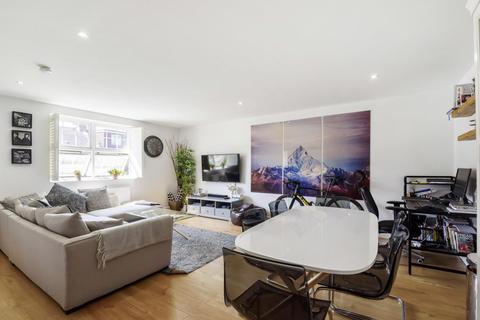 Flat 3, 1 Semley Road, London, SW16 4PS