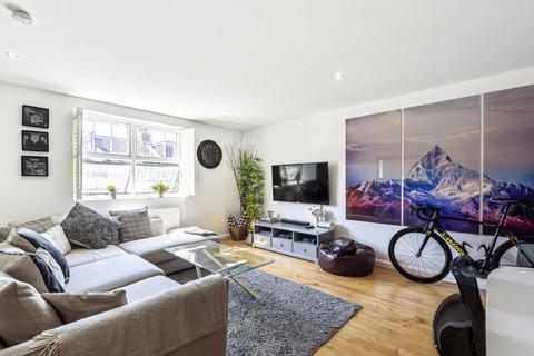 Flat 3, 1 Semley Road, London, SW16 4PS
