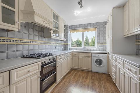 8 Shannon Way, Beckenham, BR3 1WG