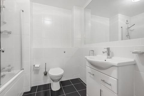 8 Shannon Way, Beckenham, BR3 1WG