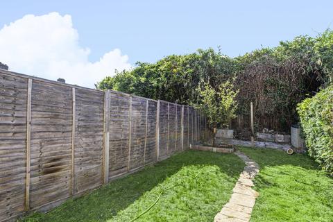 106 Pendragon Road, Bromley, BR1 5LH